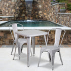 Flash Furniture – Ensemble avec table et 2 chaises empilables, intérieur/extérieur, métal, argenté (CH31330230SIL)-L'ensemble comprend une table et 2 chaises