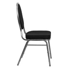 Flash Furniture – Chaise banquet empilable Hercules avec dossier à larme ajourée, tissu noir à motifs et cadre argenté, 4/paquet-Capacité de poids de 500 lb