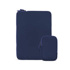 LOGiiX - Vibrance Essential Sleeve avec pochette pour ordinateurs portables jusqu'à 14 po - Bleu nuit-Bleu nuit - Toile