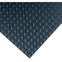 Wearwell – Tapis ondulé pour tableau électrique nº 702 avec Diamond-Plate pour tableau électrique nº 701, 4 pi x 75 pi-Conçu pour protéger les travailleurs dans les zones ayant des équipements utilisant des tensions élevées dangereuses