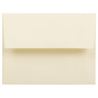 JAM Paper Enveloppes pour livrets Strathmore au fini vélin avec fermeture gommée, 4 3/8 x 5 3/4 po, ivoire, paquet de 1000-Ivoire