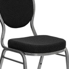 Flash Furniture – Chaise banquet empilable Hercules avec dossier à larme ajourée, tissu noir à motifs et cadre argenté, 4/paquet-Rembourrage en tissu noir à motifs